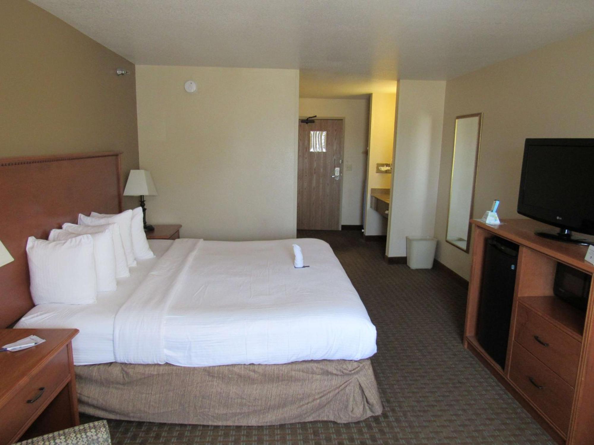 Best Western Empire Towers Sioux Falls Exterior photo