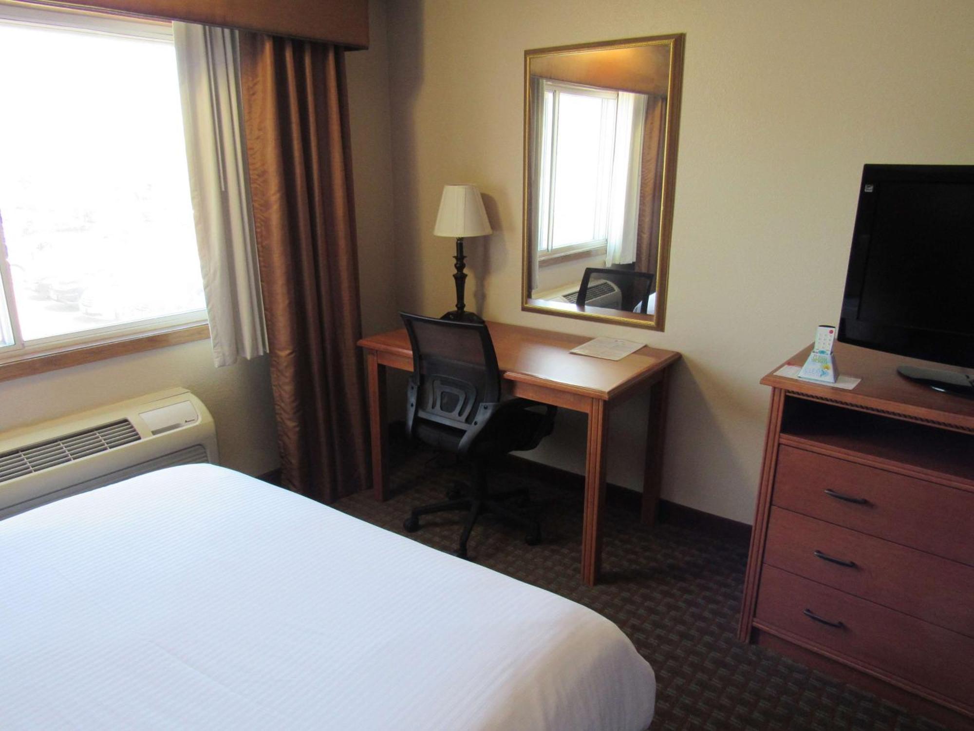 Best Western Empire Towers Sioux Falls Exterior photo